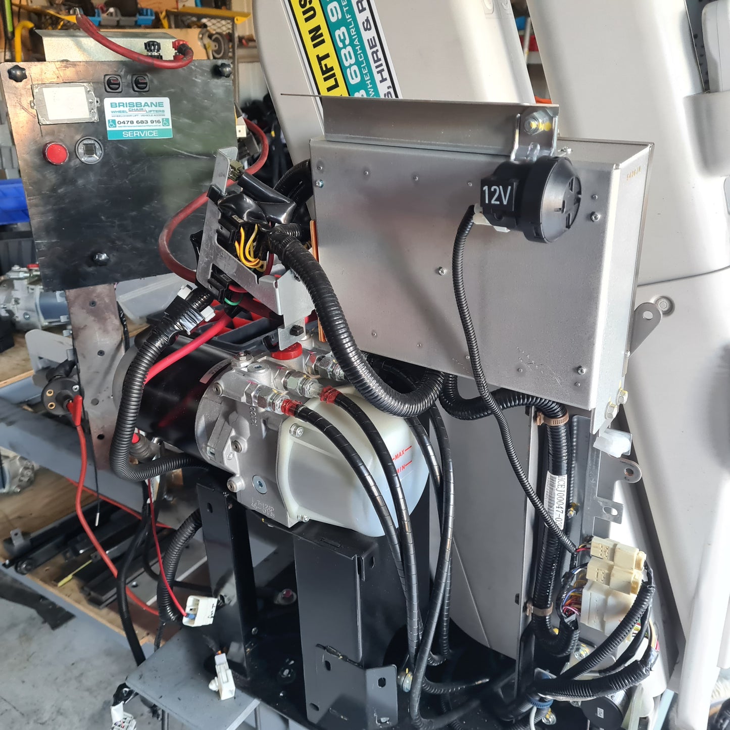 Toyota Hiace Welcab Lift Computer 1201