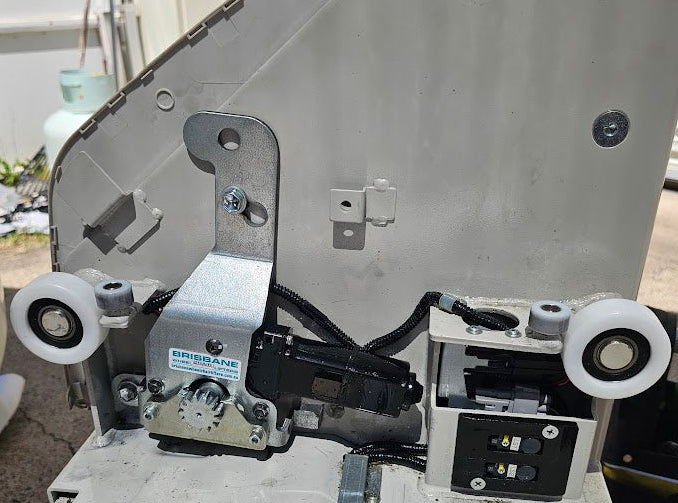 2013 Toyota Hiace Welcab Wheelchair Lift