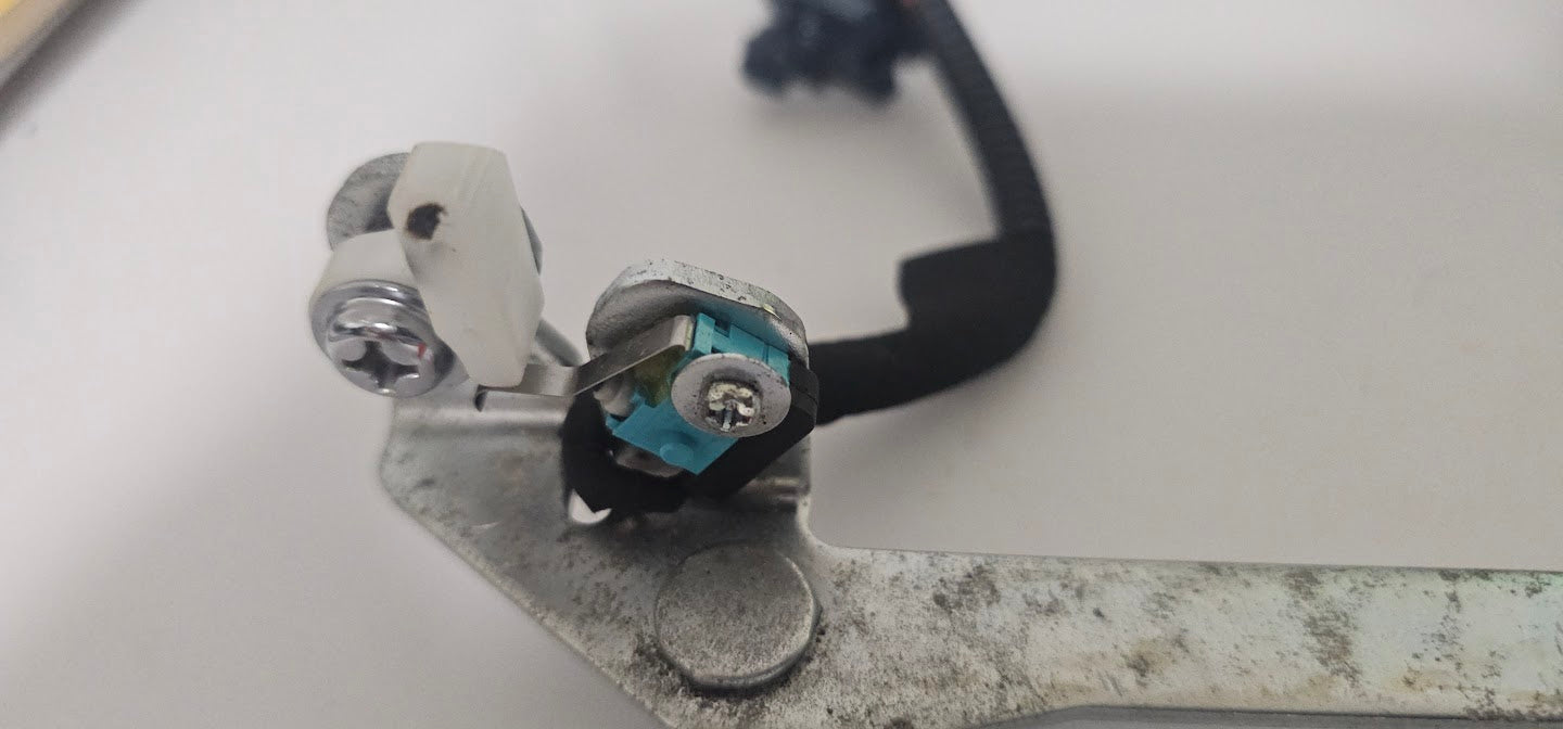 2016 to 2023 Hiace Welcab Micro Switch Assembly