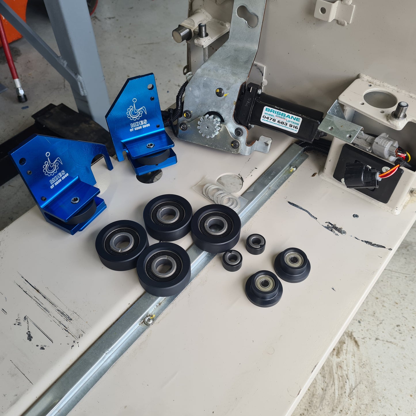 Toyota Hiace Welcab Roller Kit