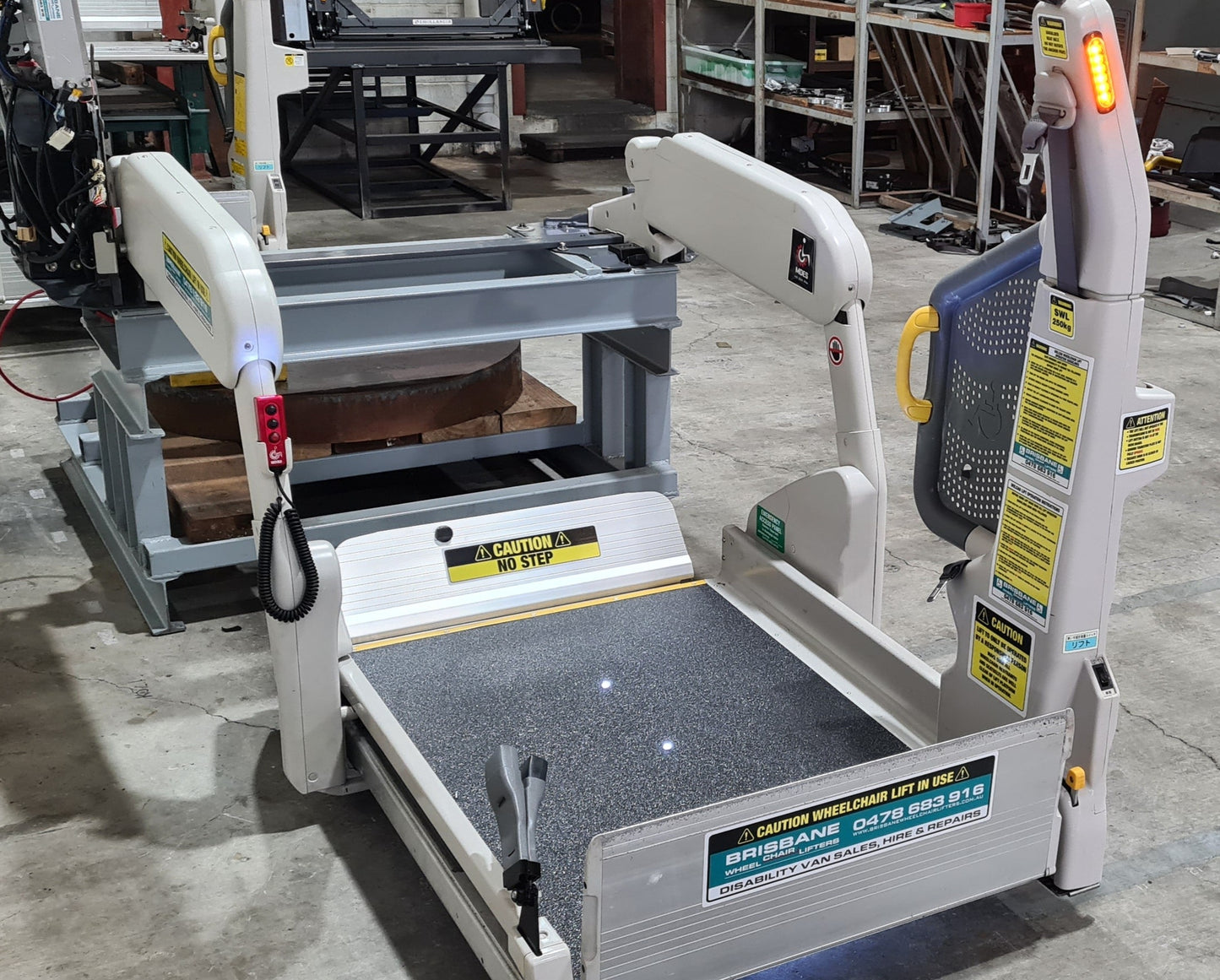 Toyota Welcab Lift Linex Floor Kit