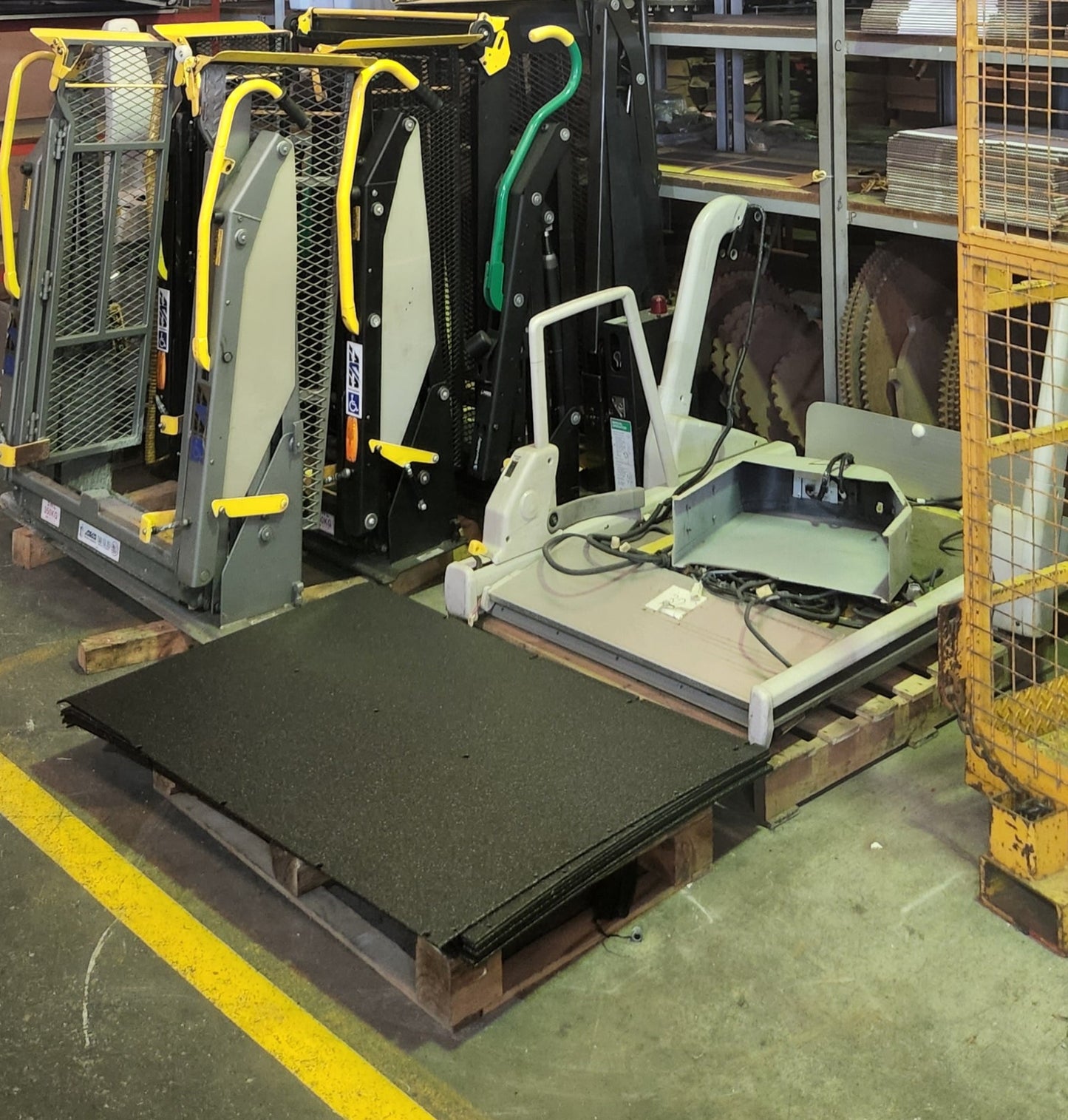 Toyota Welcab Lift Linex Floor Kit