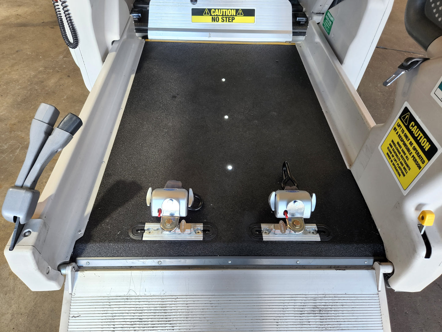 Toyota Welcab Lift Linex Floor Kit